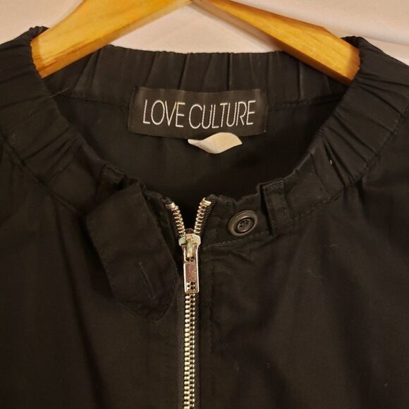 Love Culture Small Cotton Stylish Zipup - Picture 3 of 7